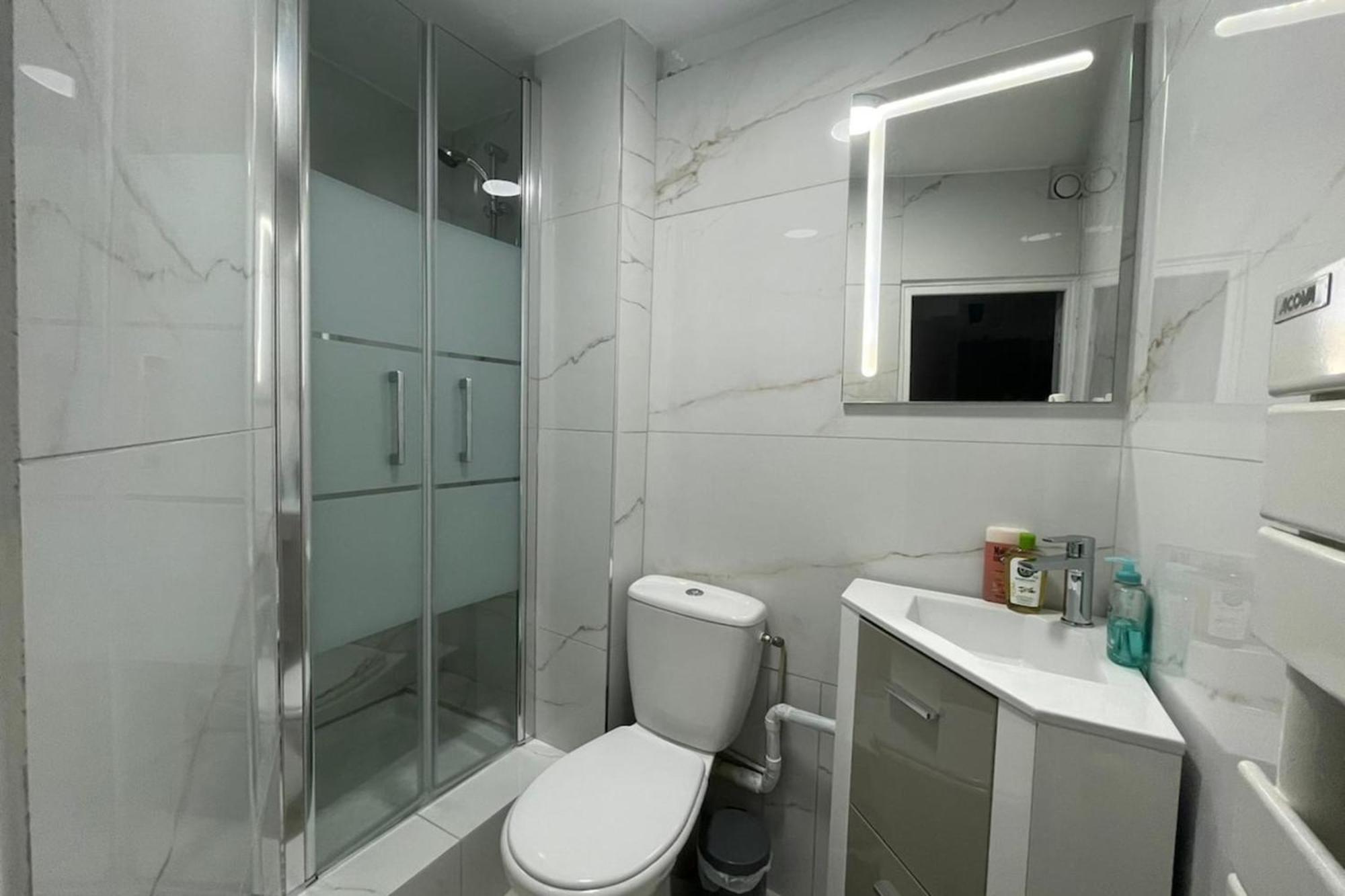 2 Bedrooms 2 Bathrooms 1 Min Palais & Beaches カンヌ エクステリア 写真